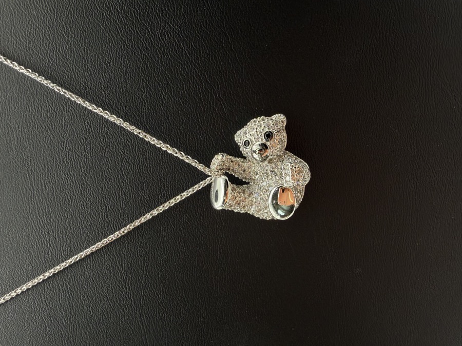 Halskette Silber 925 mit Bäranhänger, Zirkonia und schwarzen Zirkonia